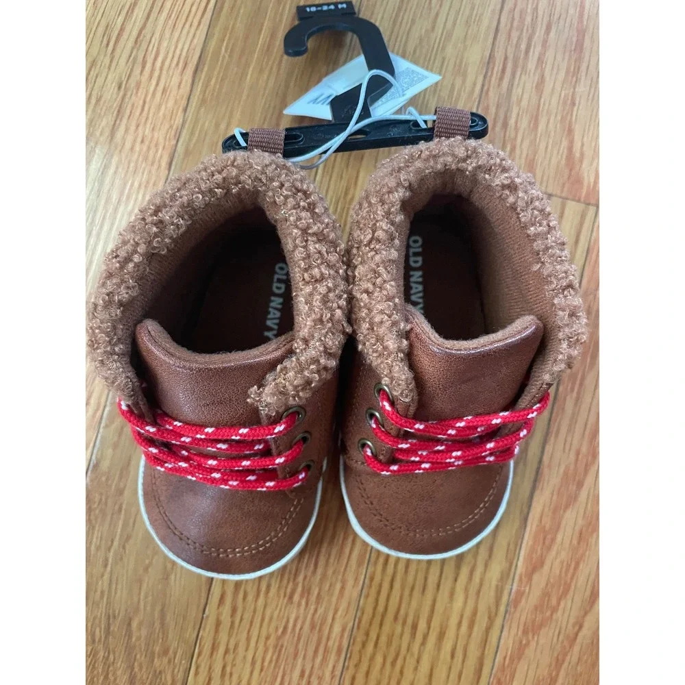 Old Navy Toddler Faux Leather Sherpa Lined High Top Sneakers Brown 18-24M NEW